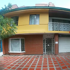 Le Vi Pensión